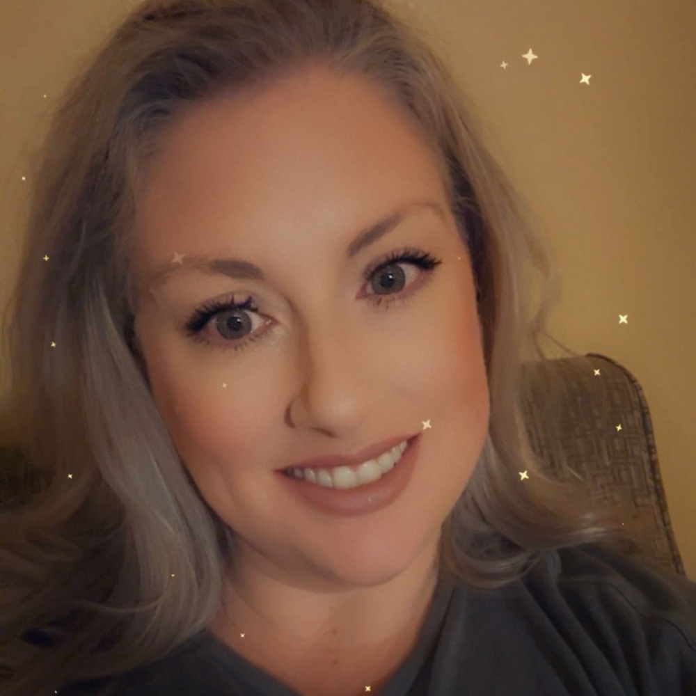 Meet your Posher, Marci